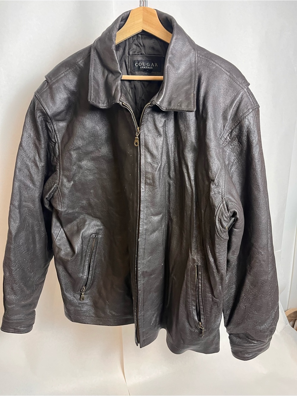 Cougar Vintage Men's 100% Leather Bomber Jacket
